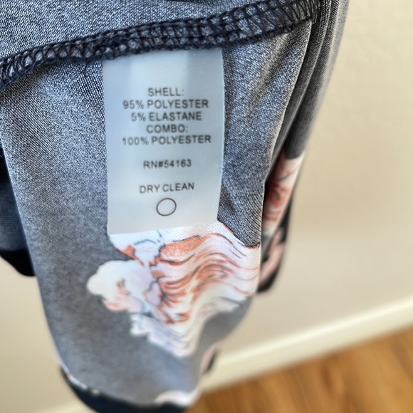 Tommy Hilfiger Chiffon Overlay Floral Dress Sz 4 - Picture 5 of 5